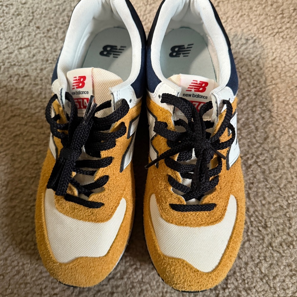 MUST GO! WORN ONCE! - NEW BALANCE 574 - MENS 10.5 -  KHAKI SUEDE NUBUCK